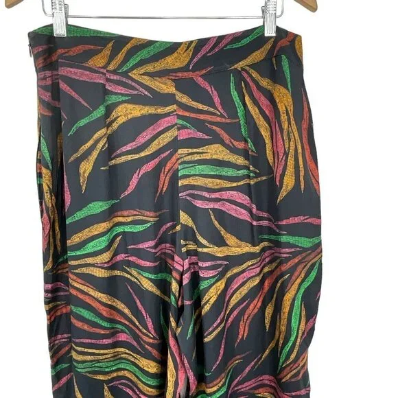 NWT FARM Rio Shinny Zebra Pants Women's L Multicolor Lightweight Viscose Casual - Picture 6 of 15